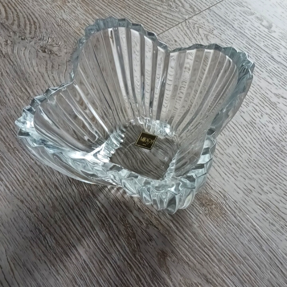 Beautiful Mikasa Glass Dish
